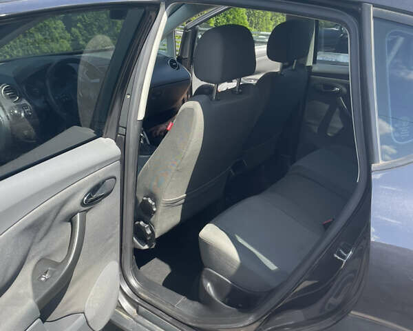 Чорний Сеат Altea, об'ємом двигуна 1.6 л та пробігом 322 тис. км за 4400 $, фото 8 на Automoto.ua