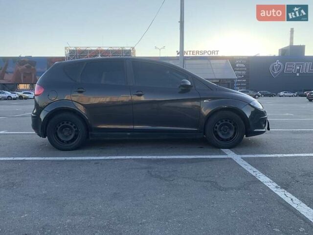 Чорний Сеат Altea, об'ємом двигуна 1.6 л та пробігом 236 тис. км за 4000 $, фото 1 на Automoto.ua