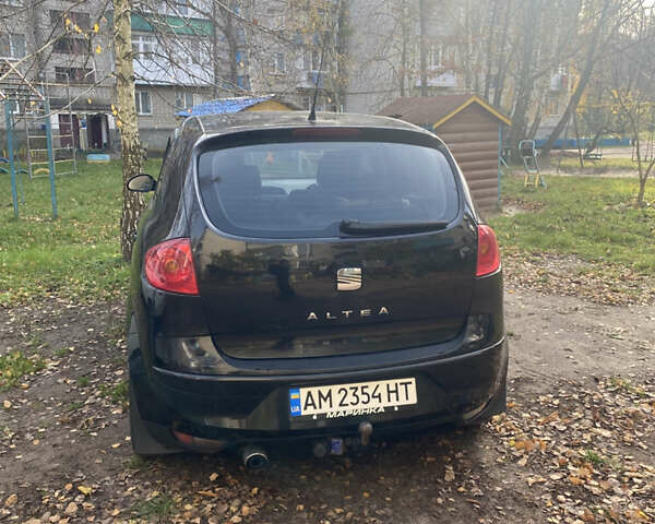Черный Сеат Алтеа, объемом двигателя 1.9 л и пробегом 280 тыс. км за 5300 $, фото 3 на Automoto.ua