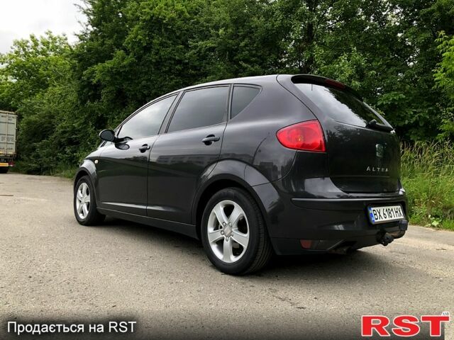 Черный Сеат Алтеа, объемом двигателя 1.6 л и пробегом 305 тыс. км за 5100 $, фото 3 на Automoto.ua