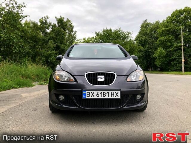 Черный Сеат Алтеа, объемом двигателя 1.6 л и пробегом 305 тыс. км за 5100 $, фото 1 на Automoto.ua