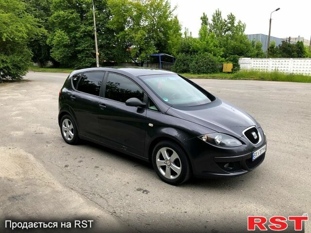 Черный Сеат Алтеа, объемом двигателя 1.6 л и пробегом 305 тыс. км за 5100 $, фото 8 на Automoto.ua