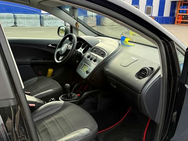 Чорний Сеат Altea, об'ємом двигуна 1.9 л та пробігом 256 тис. км за 5000 $, фото 9 на Automoto.ua