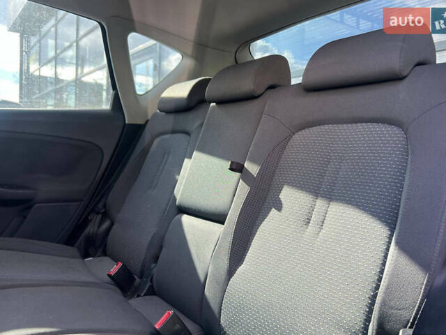 Черный Сеат Алтеа, объемом двигателя 1.6 л и пробегом 150 тыс. км за 6500 $, фото 17 на Automoto.ua