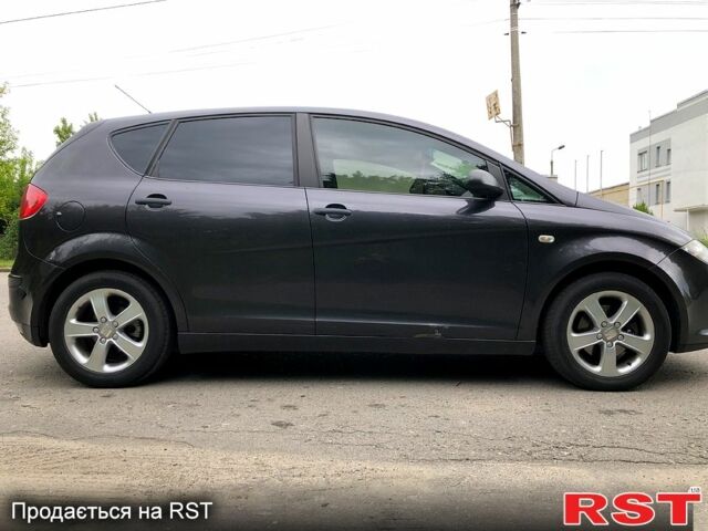 Черный Сеат Алтеа, объемом двигателя 1.6 л и пробегом 305 тыс. км за 5100 $, фото 7 на Automoto.ua