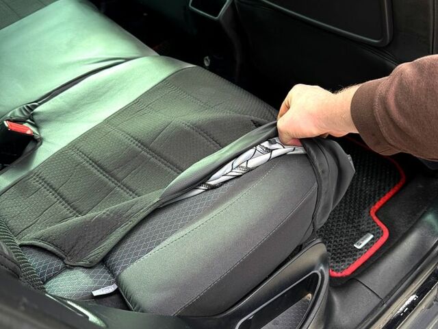 Чорний Сеат Altea, об'ємом двигуна 1.9 л та пробігом 256 тис. км за 5000 $, фото 10 на Automoto.ua