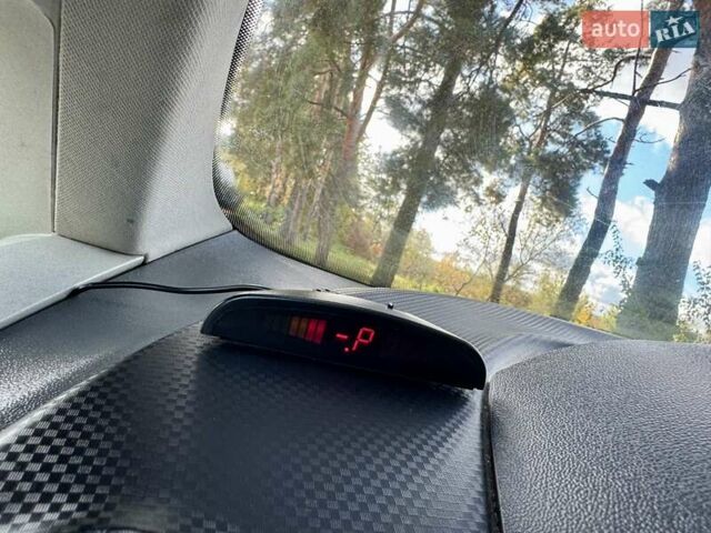 Черный Сеат Алтеа, объемом двигателя 2 л и пробегом 186 тыс. км за 5399 $, фото 19 на Automoto.ua