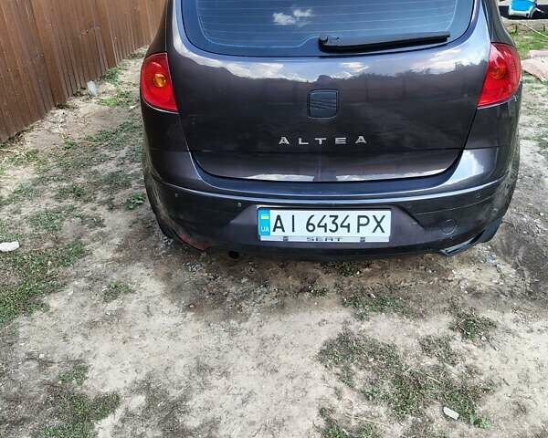 Черный Сеат Алтеа, объемом двигателя 1.6 л и пробегом 280 тыс. км за 3050 $, фото 1 на Automoto.ua