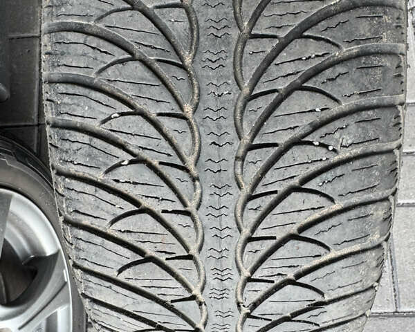 Черный Сеат Алтеа, объемом двигателя 1.6 л и пробегом 237 тыс. км за 5800 $, фото 28 на Automoto.ua