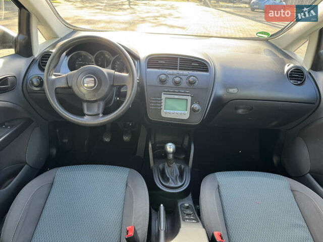 Черный Сеат Алтеа, объемом двигателя 1.6 л и пробегом 237 тыс. км за 5800 $, фото 14 на Automoto.ua