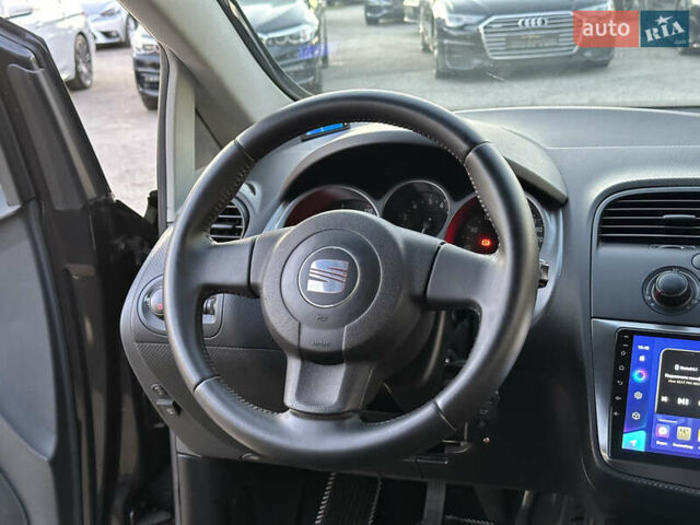 Чорний Сеат Altea, об'ємом двигуна 1.6 л та пробігом 217 тис. км за 6200 $, фото 20 на Automoto.ua