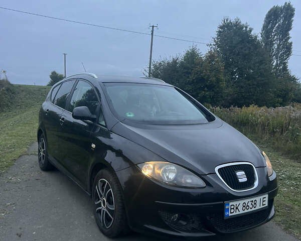 Чорний Сеат Altea, об'ємом двигуна 1.97 л та пробігом 395 тис. км за 6000 $, фото 2 на Automoto.ua