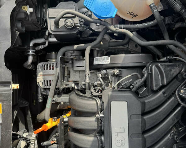 Сеат Altea 2007 у Кам'янське (Дніпродзержинськ) на Automoto.ua Чорний Сеат Altea, об'ємом двигуна 1.6 л та пробігом 237 тис. км за 6000 $, фото 27 на Automoto.ua