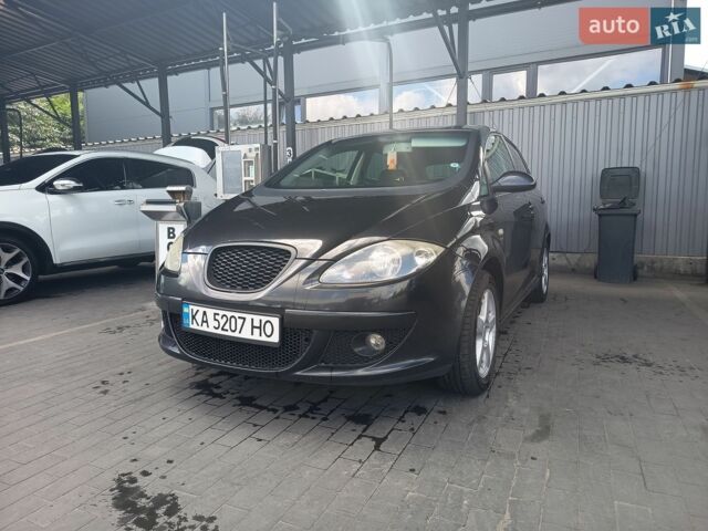 Чорний Сеат Altea, об'ємом двигуна 1.97 л та пробігом 348 тис. км за 4750 $, фото 2 на Automoto.ua