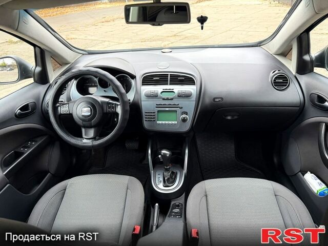 Черный Сеат Алтеа, объемом двигателя 2 л и пробегом 190 тыс. км за 6550 $, фото 4 на Automoto.ua