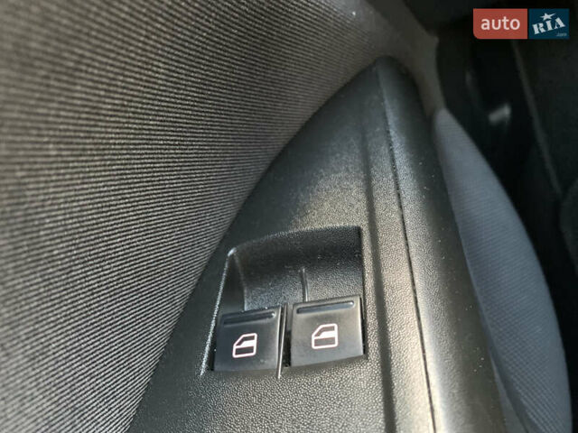 Черный Сеат Алтеа, объемом двигателя 1.6 л и пробегом 215 тыс. км за 6350 $, фото 21 на Automoto.ua