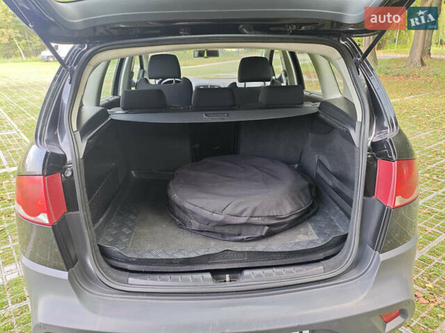 Сеат Алтеа 2008 в Киеве на Automoto.ua Черный Сеат Алтеа, объемом двигателя 1.98 л и пробегом 234 тыс. км за 9000 $, фото 28 на Automoto.ua