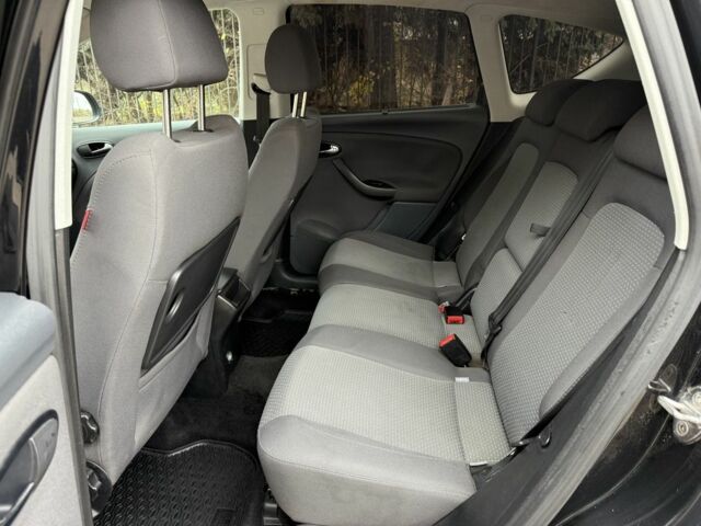 Черный Сеат Алтеа, объемом двигателя 2 л и пробегом 190 тыс. км за 6550 $, фото 5 на Automoto.ua