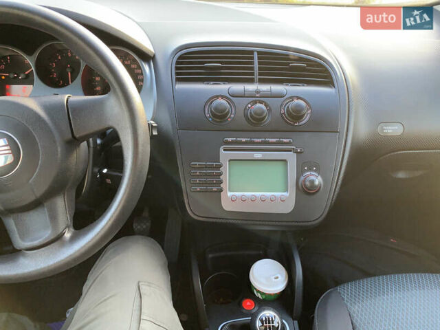 Черный Сеат Алтеа, объемом двигателя 1.6 л и пробегом 215 тыс. км за 6350 $, фото 20 на Automoto.ua