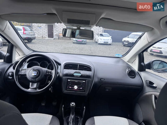 Черный Сеат Алтеа, объемом двигателя 1.6 л и пробегом 180 тыс. км за 7140 $, фото 37 на Automoto.ua