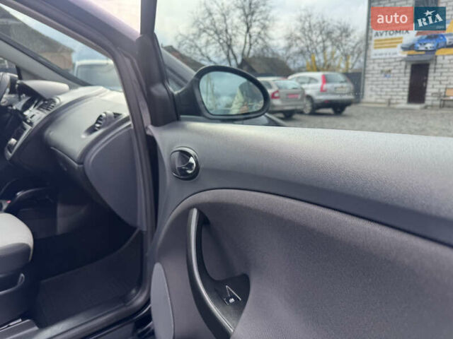 Черный Сеат Алтеа, объемом двигателя 1.6 л и пробегом 180 тыс. км за 7140 $, фото 29 на Automoto.ua