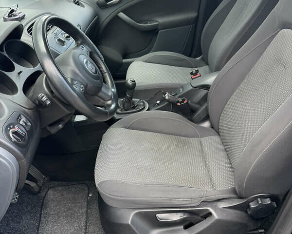 Чорний Сеат Altea, об'ємом двигуна 1.4 л та пробігом 225 тис. км за 7700 $, фото 16 на Automoto.ua