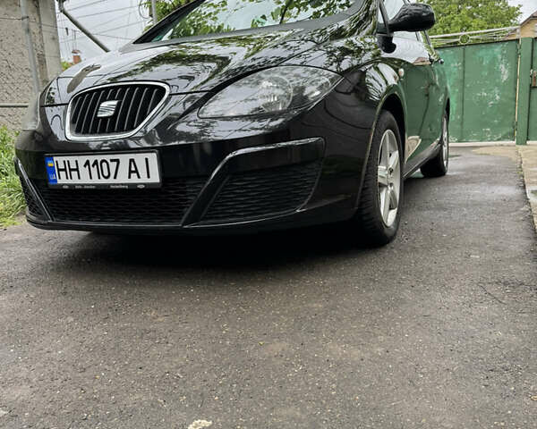 Чорний Сеат Altea, об'ємом двигуна 1.4 л та пробігом 225 тис. км за 7700 $, фото 1 на Automoto.ua