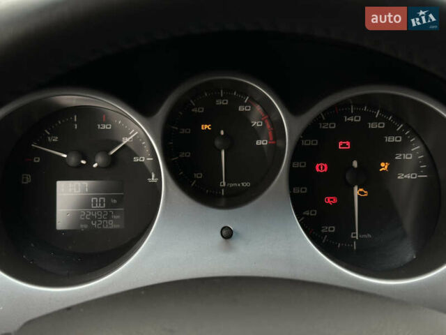 Сеат Алтеа 2011 в Харькове на Automoto.ua Черный Сеат Алтеа, объемом двигателя 1.4 л и пробегом 221 тыс. км за 6200 $, фото 27 на Automoto.ua