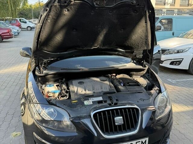Чорний Сеат Altea, об'ємом двигуна 1.98 л та пробігом 290 тис. км за 7900 $, фото 19 на Automoto.ua