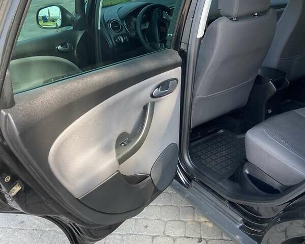 Черный Сеат Алтеа, объемом двигателя 1.6 л и пробегом 294 тыс. км за 10500 $, фото 20 на Automoto.ua