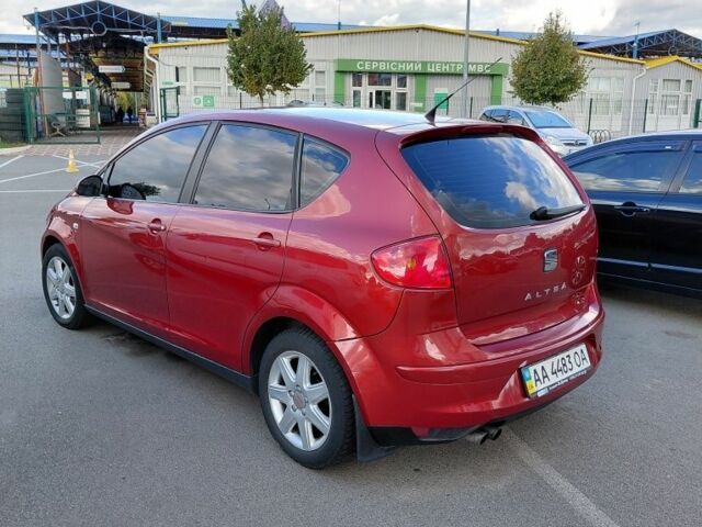 Сеат Алтеа 2008 в Буче на Automoto.ua Красный Сеат Алтеа, объемом двигателя 2 л и пробегом 180 тыс. км за 5400 $, фото 3 на Automoto.ua