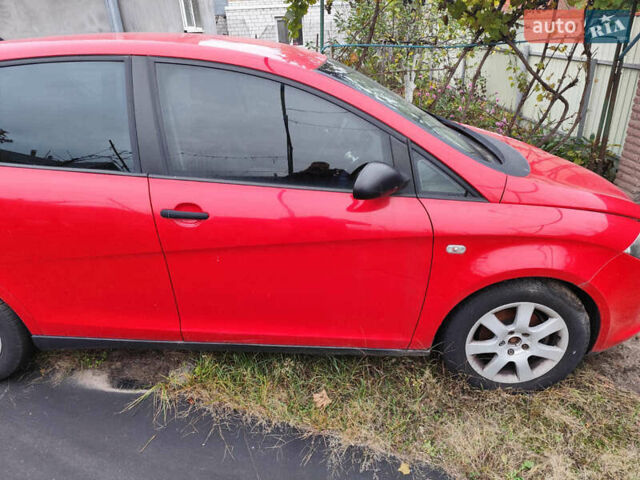 Красный Сеат Алтеа, объемом двигателя 1.6 л и пробегом 195 тыс. км за 3600 $, фото 7 на Automoto.ua