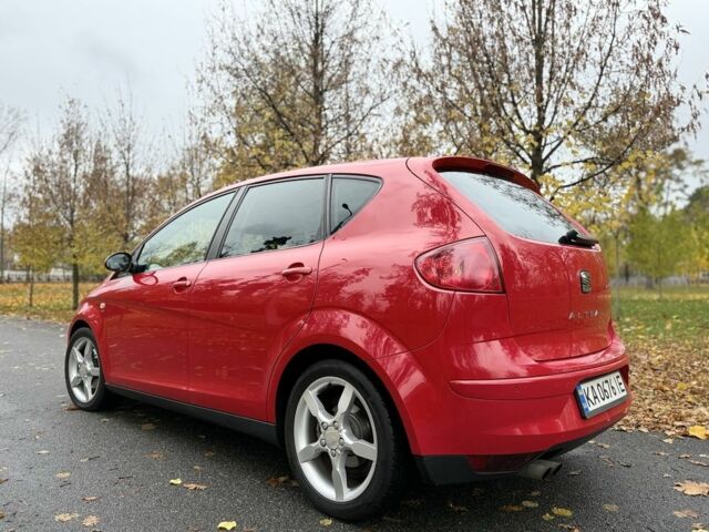 Сеат Алтеа 2005 в Буче на Automoto.ua Красный Сеат Алтеа, объемом двигателя 2 л и пробегом 245 тыс. км за 4700 $, фото 4 на Automoto.ua