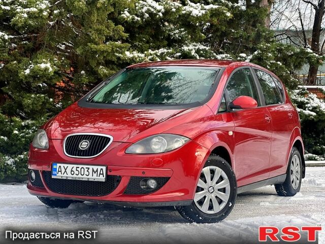 Красный Сеат Алтеа, объемом двигателя 1.6 л и пробегом 240 тыс. км за 4200 $, фото 10 на Automoto.ua