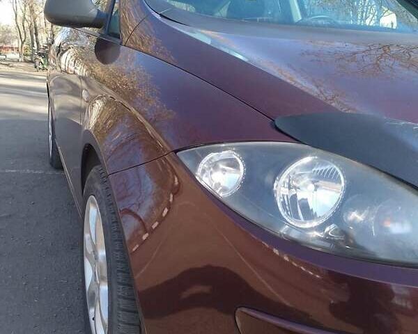 Червоний Сеат Altea, об'ємом двигуна 1.6 л та пробігом 240 тис. км за 5300 $, фото 14 на Automoto.ua