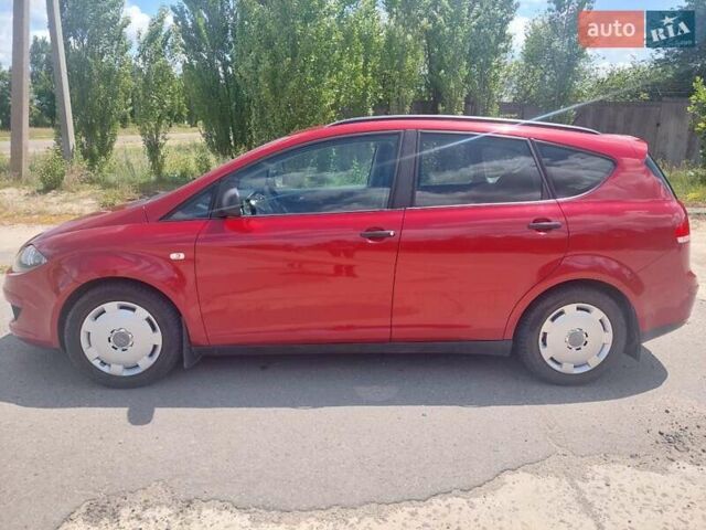 Красный Сеат Алтеа, объемом двигателя 1.6 л и пробегом 274 тыс. км за 5000 $, фото 6 на Automoto.ua