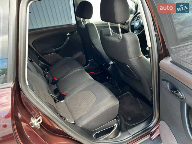Сеат Алтеа 2008 в Днепре (Днепропетровске) на Automoto.ua Красный Сеат Алтеа, объемом двигателя 2 л и пробегом 220 тыс. км за 5999 $, фото 14 на Automoto.ua