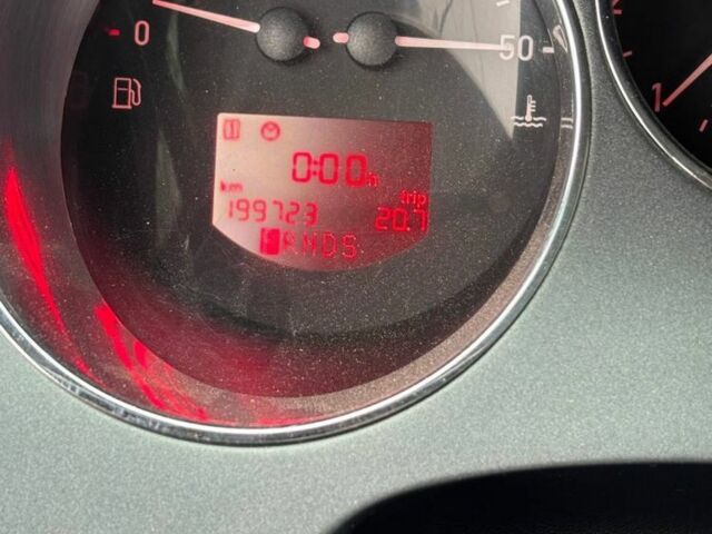 Красный Сеат Алтеа, объемом двигателя 2 л и пробегом 192 тыс. км за 7999 $, фото 8 на Automoto.ua