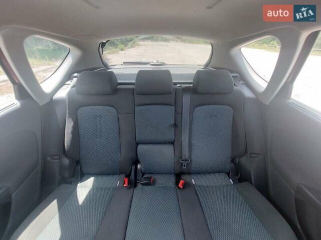 Красный Сеат Алтеа, объемом двигателя 1.6 л и пробегом 274 тыс. км за 5000 $, фото 14 на Automoto.ua