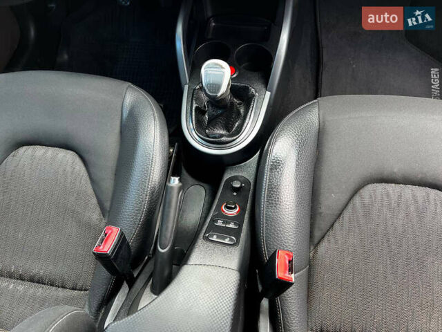 Сеат Алтеа 2008 в Днепре (Днепропетровске) на Automoto.ua Красный Сеат Алтеа, объемом двигателя 2 л и пробегом 220 тыс. км за 5999 $, фото 13 на Automoto.ua