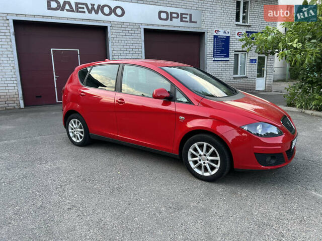 Червоний Сеат Altea, об'ємом двигуна 1.4 л та пробігом 225 тис. км за 6500 $, фото 4 на Automoto.ua