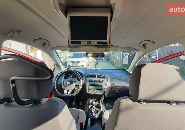 Червоний Сеат Altea, об'ємом двигуна 1.6 л та пробігом 113 тис. км за 10500 $, фото 22 на Automoto.ua