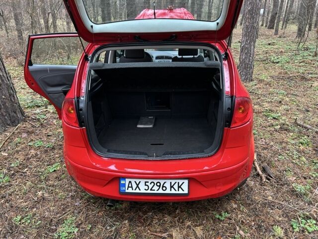 Красный Сеат Алтеа, объемом двигателя 1.6 л и пробегом 295 тыс. км за 3950 $, фото 2 на Automoto.ua