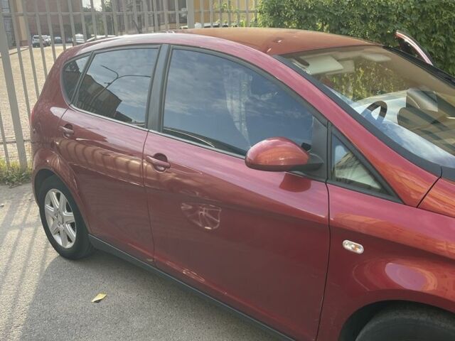 Красный Сеат Алтеа, объемом двигателя 1.4 л и пробегом 222 тыс. км за 6200 $, фото 11 на Automoto.ua