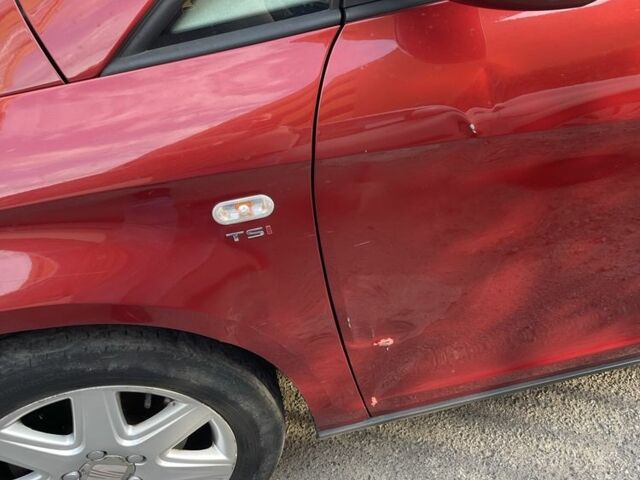 Красный Сеат Алтеа, объемом двигателя 1.4 л и пробегом 222 тыс. км за 6200 $, фото 7 на Automoto.ua