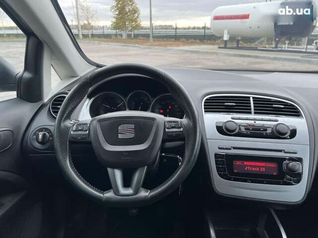 Сеат Алтеа, объемом двигателя 1.4 л и пробегом 180 тыс. км за 6999 $, фото 21 на Automoto.ua