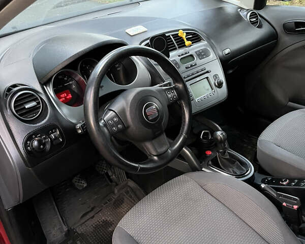 Сеат Алтеа, объемом двигателя 2 л и пробегом 205 тыс. км за 6900 $, фото 8 на Automoto.ua