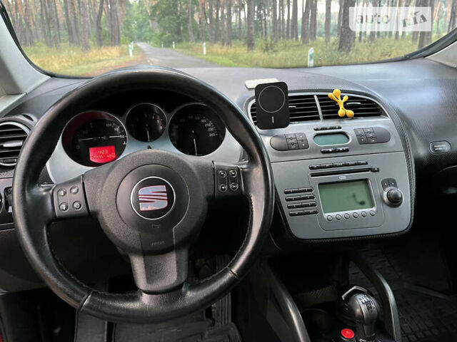 Сеат Алтеа, объемом двигателя 2 л и пробегом 205 тыс. км за 6900 $, фото 10 на Automoto.ua