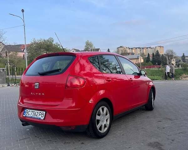 Сеат Алтеа, объемом двигателя 1.6 л и пробегом 284 тыс. км за 5500 $, фото 5 на Automoto.ua