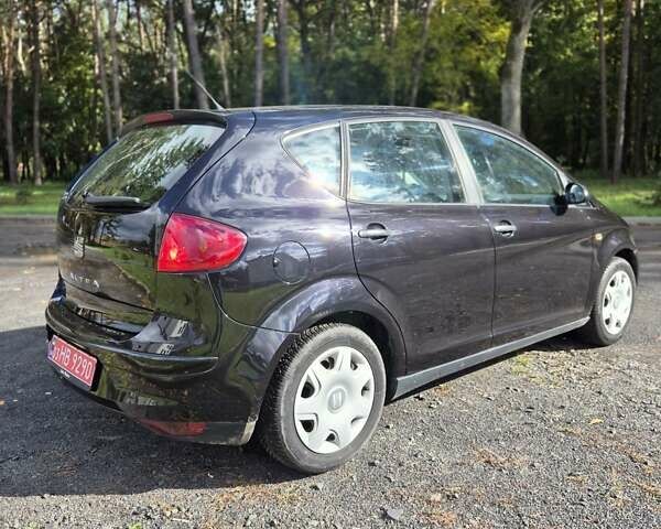 Сеат Altea 2005 у Ківерці на Automoto.ua Сеат Altea, об'ємом двигуна 1.6 л та пробігом 206 тис. км за 5500 $, фото 6 на Automoto.ua